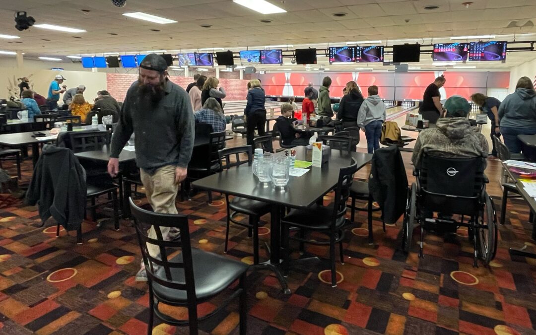 Mountain Lake Park Residents Are Treated to Bowling